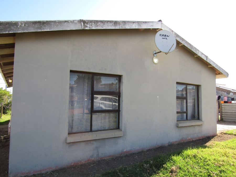 3 Bedroom Property for Sale in Kruisfontein Eastern Cape